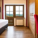 מלון Zur Linde - Bayerischer Wald - Aktivcard Mit 154 Kostenfreien Leistungen - Kostenloser Parkplatz 3*
