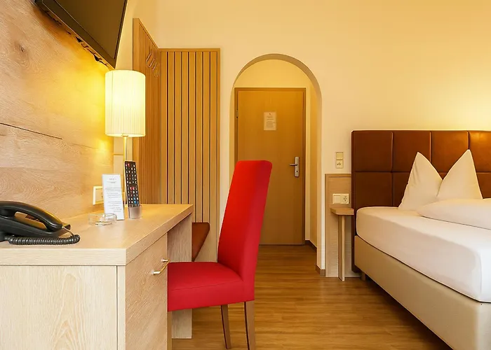 Zur Linde - Bayerischer Wald - Aktivcard Mit 154 Kostenfreien Leistungen - Kostenloser Parkplatz 酒店 3*