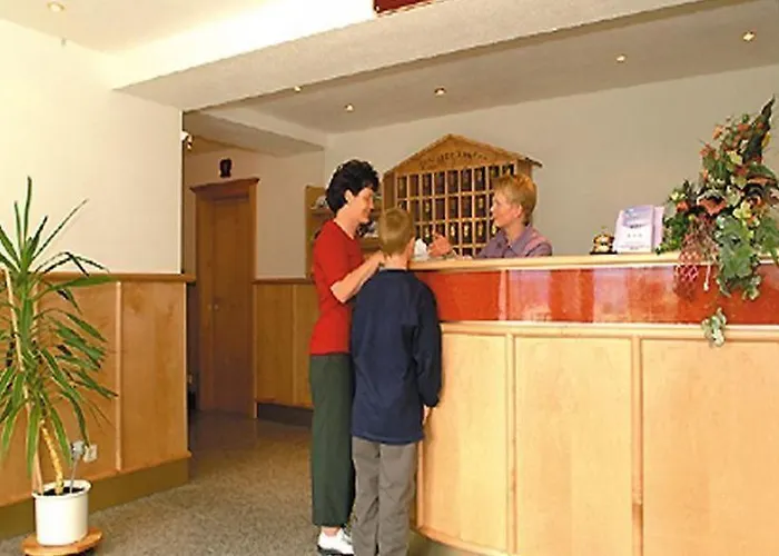 Zur Linde - Bayerischer Wald - Aktivcard Mit 154 Kostenfreien Leistungen - Kostenloser Parkplatz 3* 洛恩堡