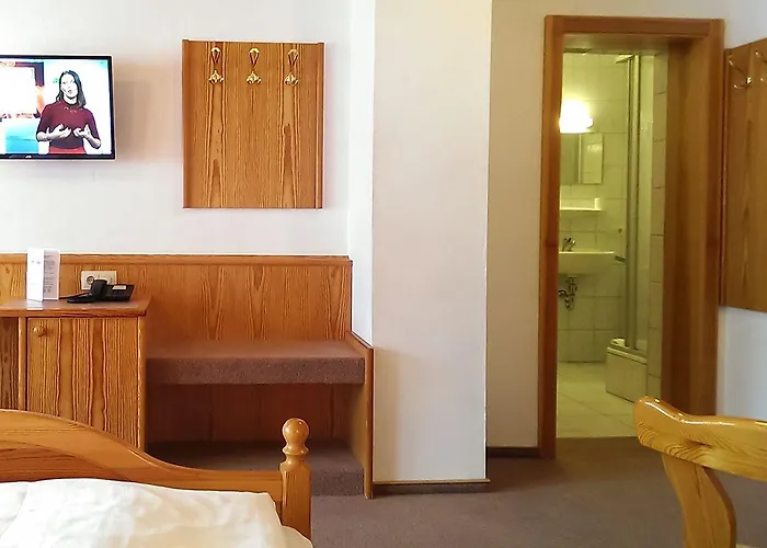 Zur Linde - Bayerischer Wald - Aktivcard Mit 154 Kostenfreien Leistungen - Kostenloser Parkplatz 酒店 3*