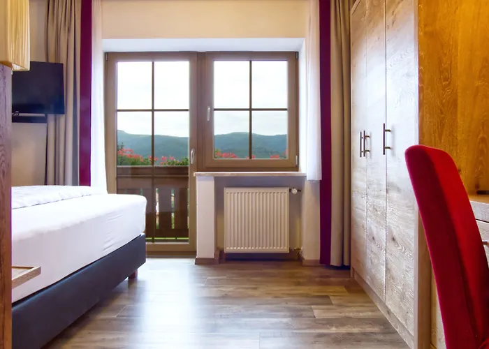 酒店 Zur Linde - Bayerischer Wald - Aktivcard Mit 154 Kostenfreien Leistungen - Kostenloser Parkplatz
