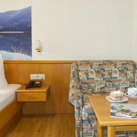 Hotel Garnihotel Zur Linde - Bayerischer Wald - Aktivcard Mit 154 Kostenfreien Leistungen - Kostenloser Parkplatz 3*