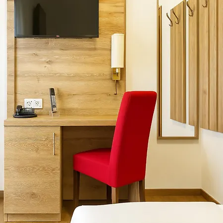 Garnihotel Zur Linde