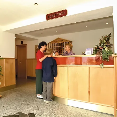 Zur Linde - Bayerischer Wald - Aktivcard Mit 154 Kostenfreien Leistungen - Kostenloser Parkplatz ホテル