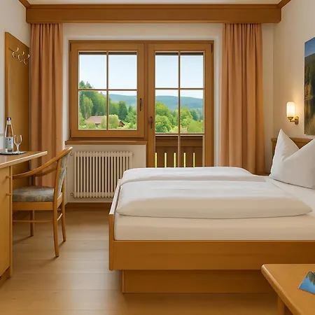Garnihotel Zur Linde - Bayerischer Wald - Aktivcard Mit 154 Kostenfreien Leistungen - Kostenloser Parkplatz 로베르크