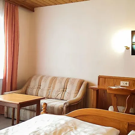 Garnihotel Zur Linde Hotel