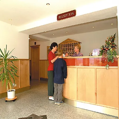 Garnihotel Zur Linde - Bayerischer Wald - Aktivcard Mit 154 Kostenfreien Leistungen - Kostenloser Parkplatz Lohberg