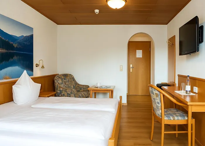 Zur Linde - Bayerischer Wald - Aktivcard Mit 154 Kostenfreien Leistungen - Kostenloser Parkplatz Otel 3*